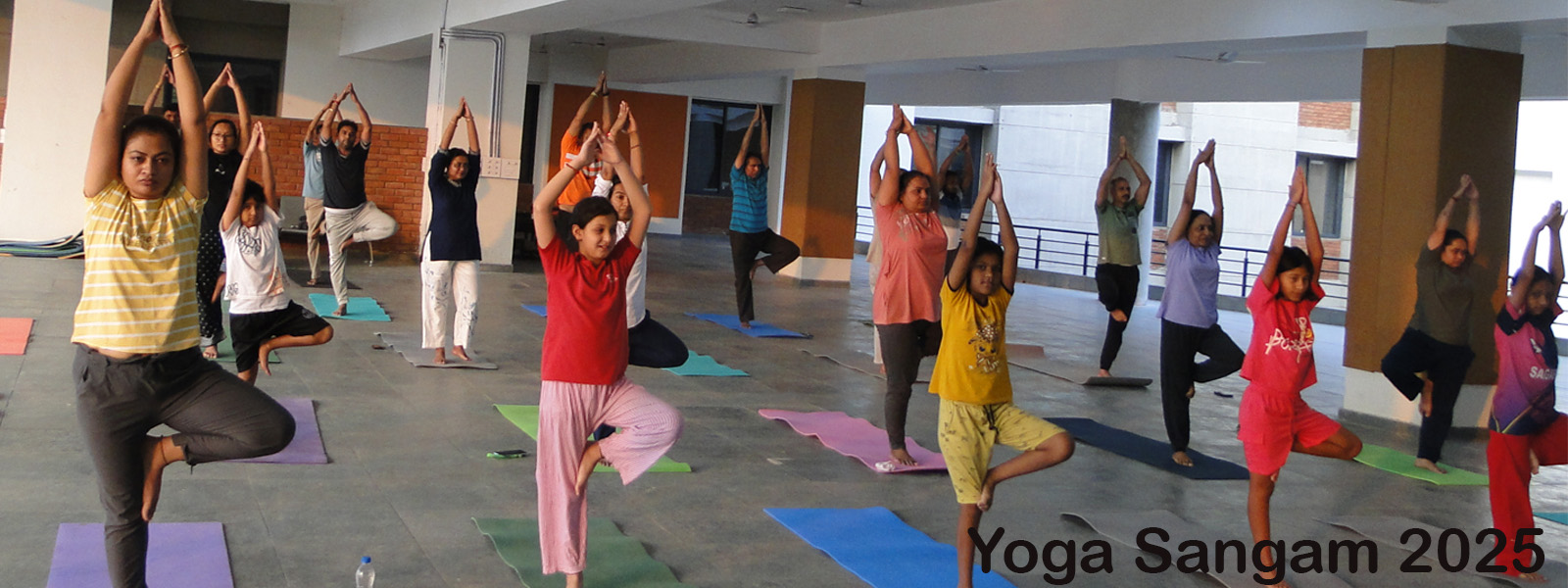 slider/yoga 2.jpg